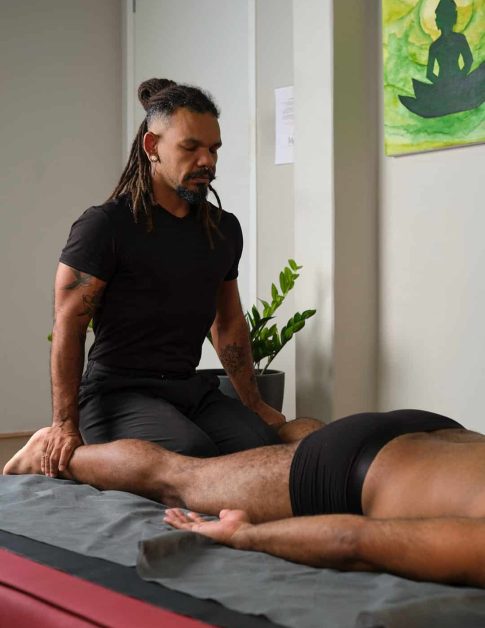 Massagem LBGT no Espaço Mani {{brizy_dc_image_alt imageSrc=