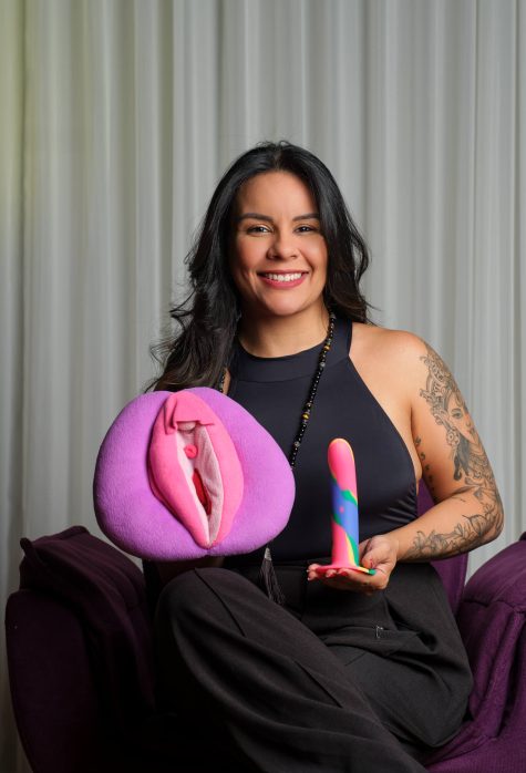 Tami Bhavani Apresentando o Espaço Mani {{brizy_dc_image_alt imageSrc=