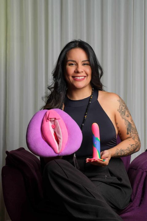 Tami Bhavani Apresentando o Espaço Mani {{brizy_dc_image_alt imageSrc=